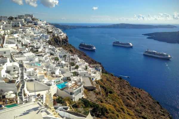 Half Day Santorini Highlights Tour