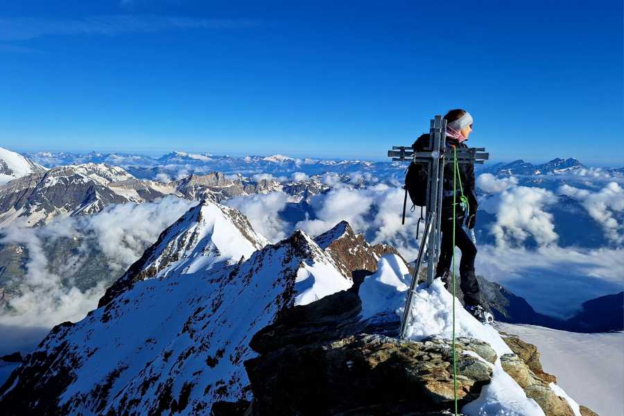Saas-Fee Guides Nadelhorn 4327m from Mischabel Hut