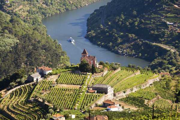 Gerês Holidays DOURO TOUR Full-Day