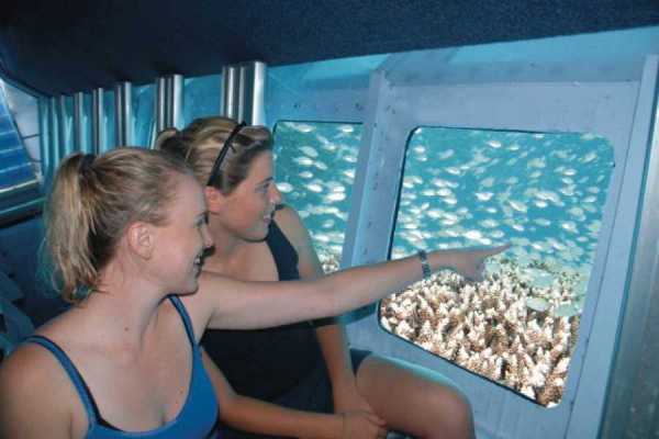 Marsa alam tours Semi Submarine Tour from Hurghada