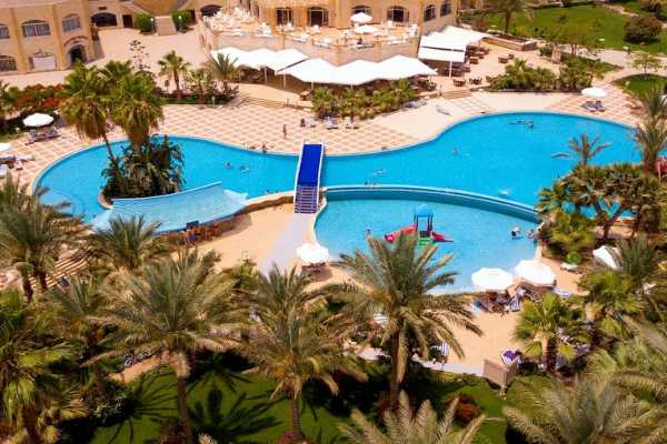 Marsa alam tours Private transfer from Marsa Alam airport to  Brayka Bay Resort.