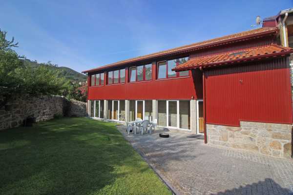 Ger&ecirc;s Holidays Escapada na Aldeia