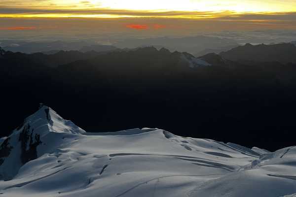 buhostours Huayna Potosi 2 dias/ 1 noche