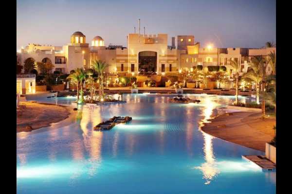 Excursies Egypte Private transfer from Marsa Alam Hotels to Aswan Airport
