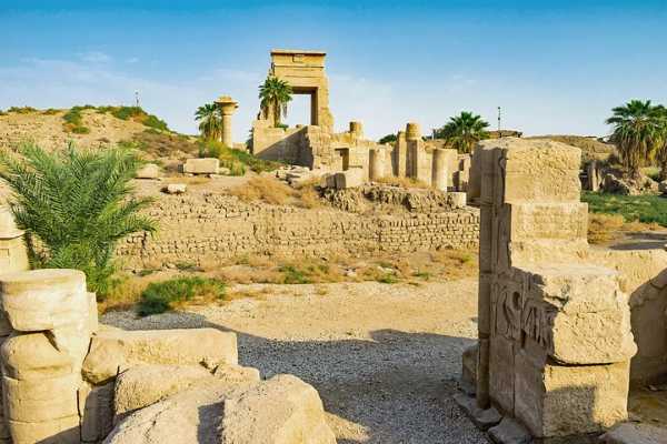 Excursies Egypte LUXOR ASWAN AND ABU SIMBEL TWO DAYS TOUR FROM MAKADI