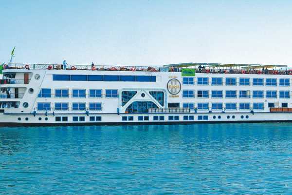 Marsa alam tours 3 Nights Royal Isadora Nile Cruise