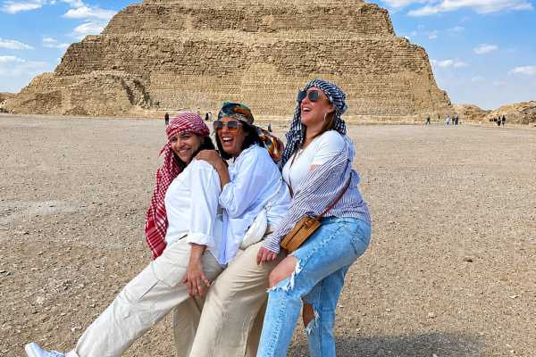Let`s Explore Egypt Combo Tour to the Pyramids of Giza, Sakkara, Dahshur, and Memphis from Cairo