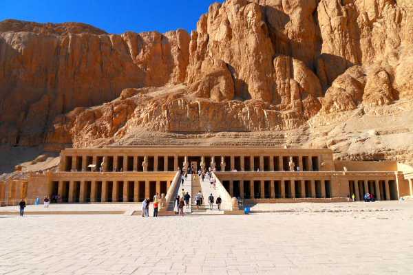Deluxe Travel Luxor Tour from Sharm El Sheikh by air