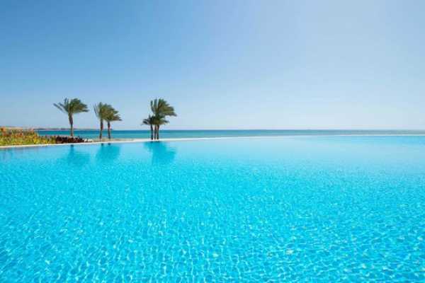 Marsa alam tours Private transfer from Luxor hotel El Gouna hotel