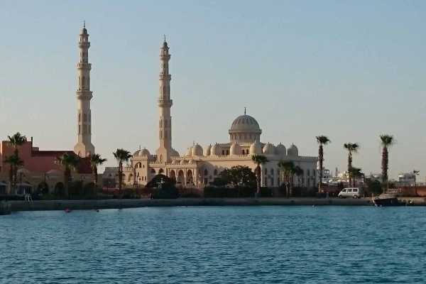 El Gouna Tours Private transfer from Cairo to Hurghada Hotels