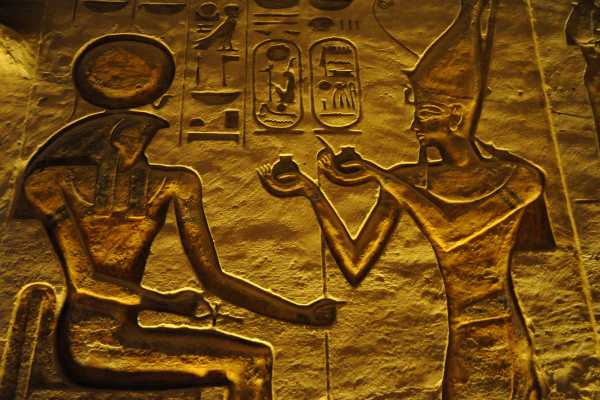 Daily tours Egypt LUXOR ASUÁN Y ABU SIMBEL VIAJE DE 3 DÍAS DESDE HURGHADA