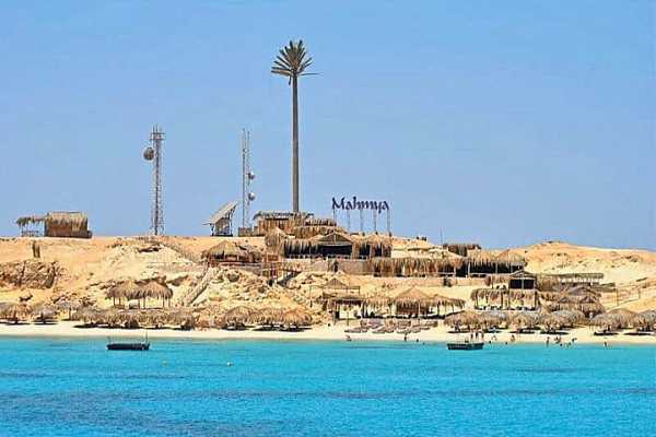 Daily tours Egypt VIAJE DE SNORKEL EN LA ISLA MAHMYA DESDE SAHL HASHEESH