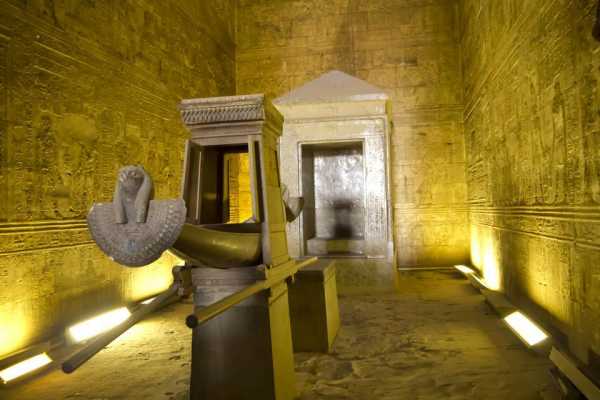 Daily tours Egypt EDFU KOM OMBO-DAGTRIP VANUIT PORTGHALIB