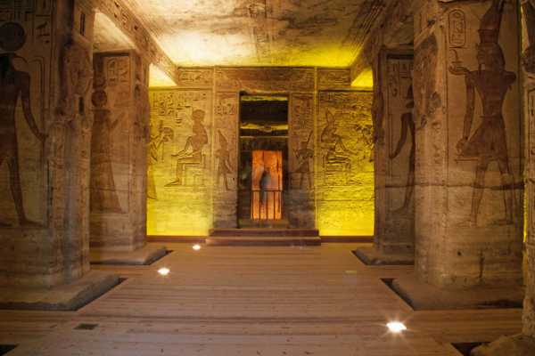 Daily tours Egypt PAQUETE TURÍSTICO DE 4 DÍAS A EL CAIRO Y ABU SIMBEL
