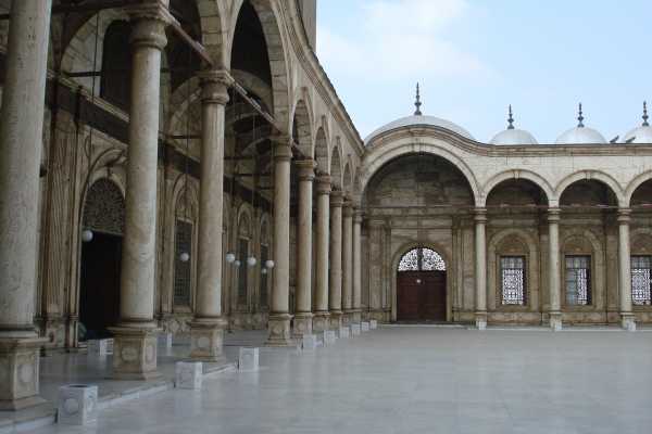 El Gouna Tours Private Guided Tour around Islamic Cairo Mosques Gates & Bazaar