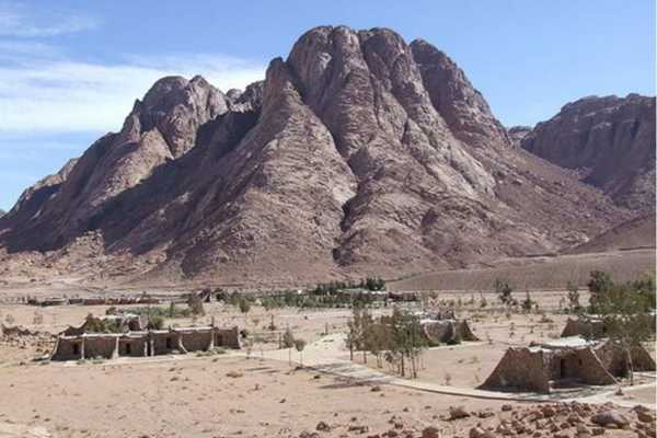 El Gouna Tours Mount Sinai (Moses Mountain) tours from Sharm