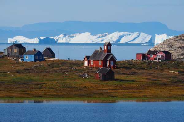 Diskobay Tours Ilimanaq Village walk