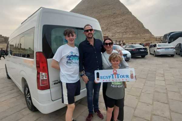 Egypt Tour packages Transfer fra Kairo Lufthavn til Hotel i Giza