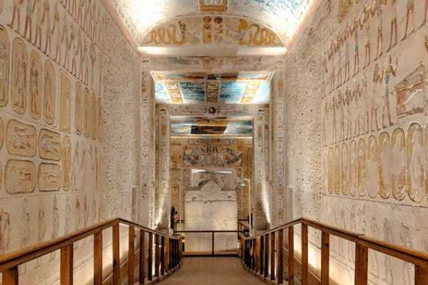 Daily tours Egypt CRUCERO POR EL NILO A LAS PIR&Aacute;MIDES DE EGIPTO