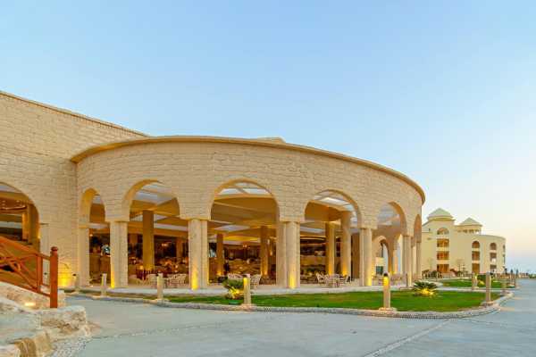 Egypt Tour packages Transfer from Marsa Alam Airport to Hotel in Makadi