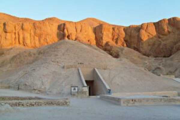 Tours to Egypt 7 Days Luxury Egypt Tour Cairo Luxor and Alexandria 2024/2025