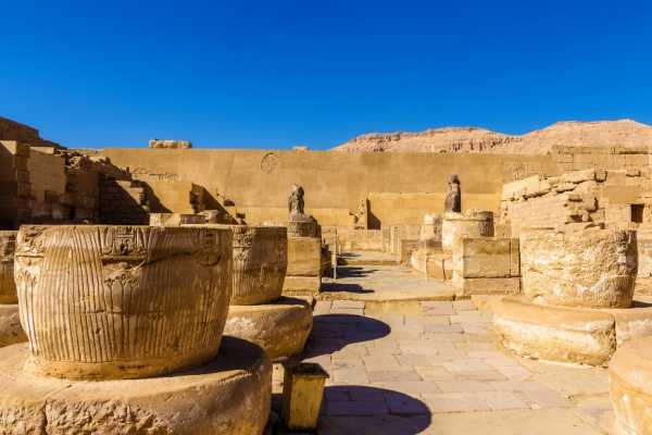 Egypt Tour packages Day trip Habu temple, the valley of nobles and Deir el Madina