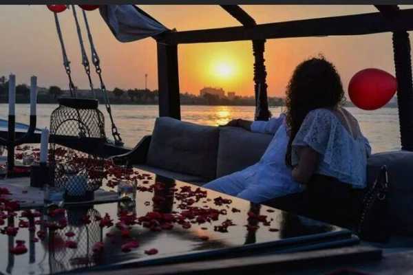 EMO TOURS EGYPT Luxury Felucca on The Nile with Lunch