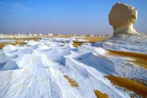Marsa alam tours 3 Day trip to Bahariya Oasis and white desert from luxor