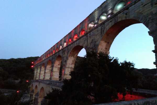 LOTIX Experience the Best of Provence in One Unforgettable Day!