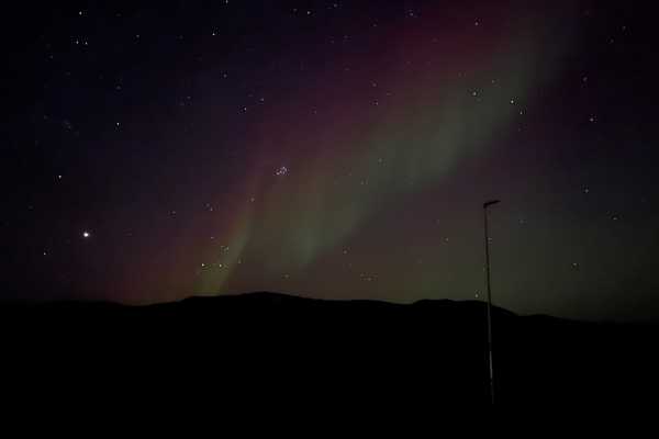 Diskobay Tours Northern Light Tour, Walking