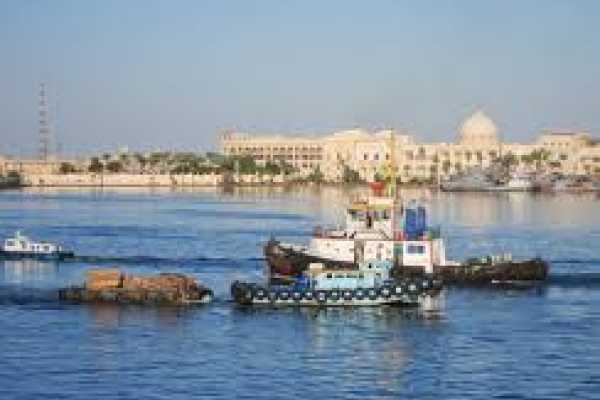 Daily tours Egypt Gulf of Suez Boat Trip