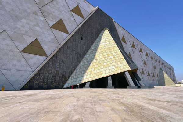 Egypt Tour packages Tour to Grand Egyptian Museum from Alexandria port