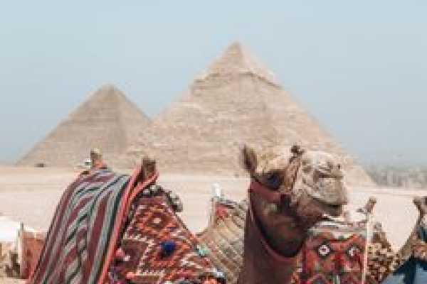 Excursies Egypte Tour to Giza Pyramids and the Grand Egyptian Museum from Hurghada by flight