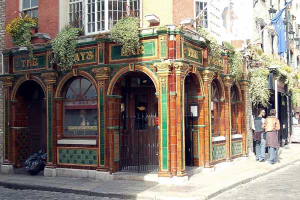 Pat Liddy's Walking Tours of Dublin 4. Private/Group Walk