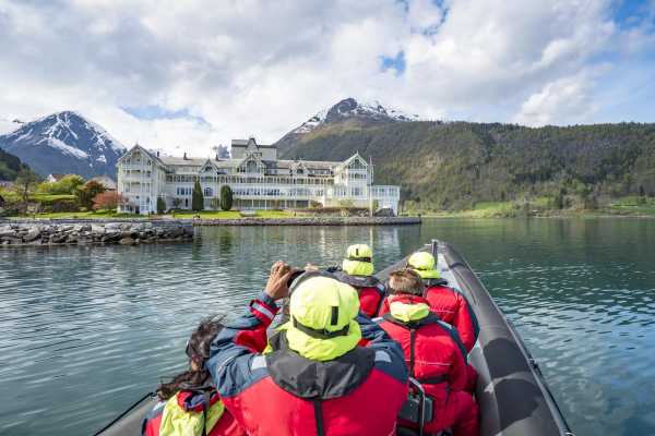 Balestrand Adventure Balestrand rib tour