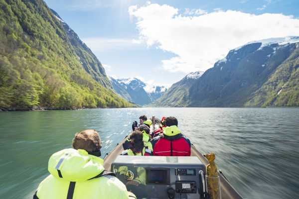 Balestrand Adventure N&aelig;r&oslash;yfjorden RIB Tour