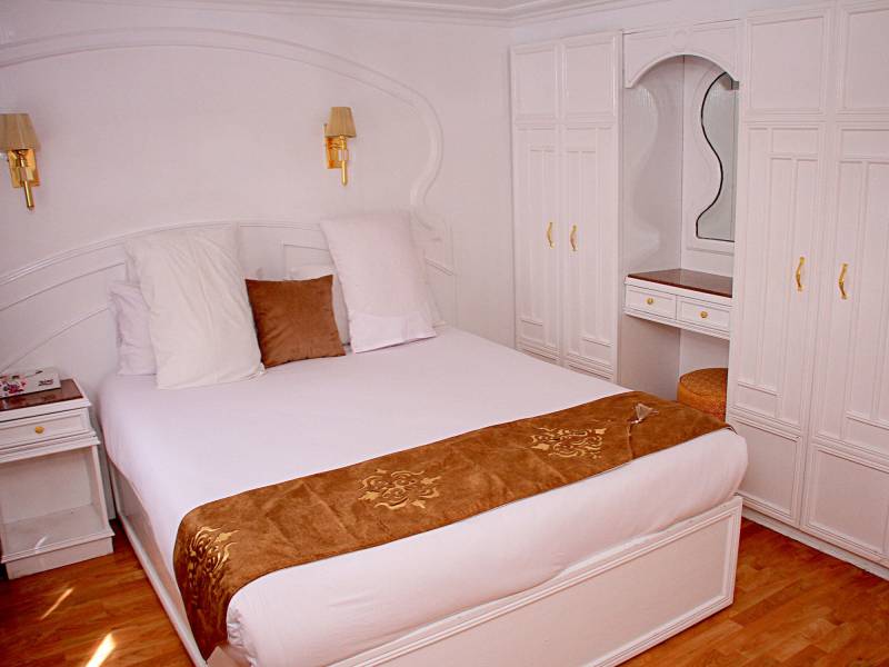 Egypt Tour packages Modern Luxury & Private Sailing
