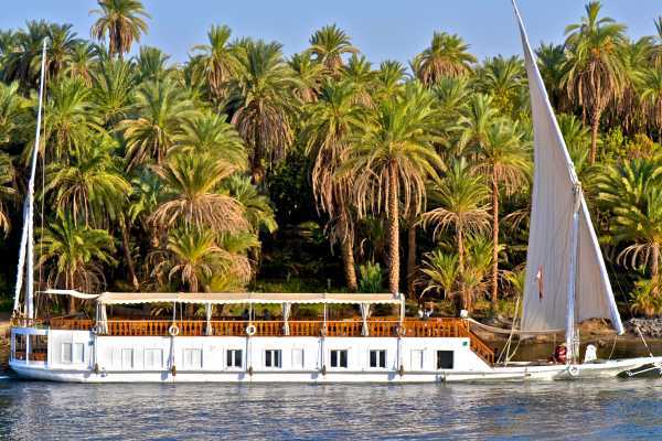 Cairo & Dahabiya Nile Cruise 2026