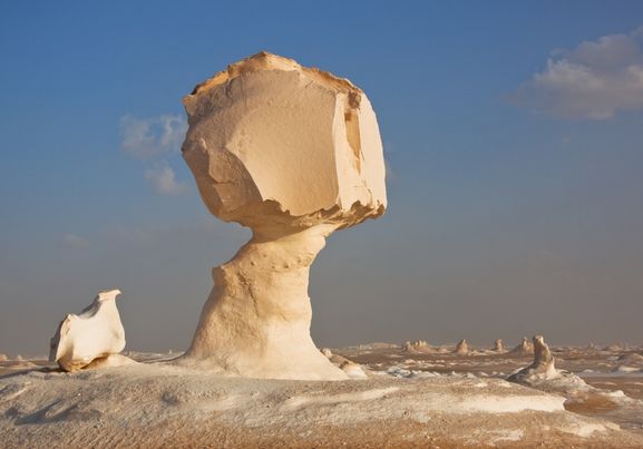 Chalk clifs in the White desert Egypt. The formation is eroded out of an ancient basin of marine sediments. The white desert is one of the most spectacular parts of the egyptian Sahara. the image was taken during a sandstorm.