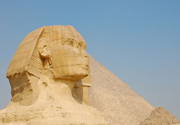close shot of Sphinx and Pyramid of Giza, cairo Egypt