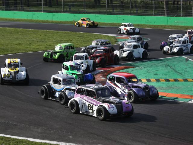 BuggyPark by HB-Adventure Switzerland Legendcars und Formula 4 Racing