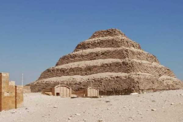  Sakkara topattracties