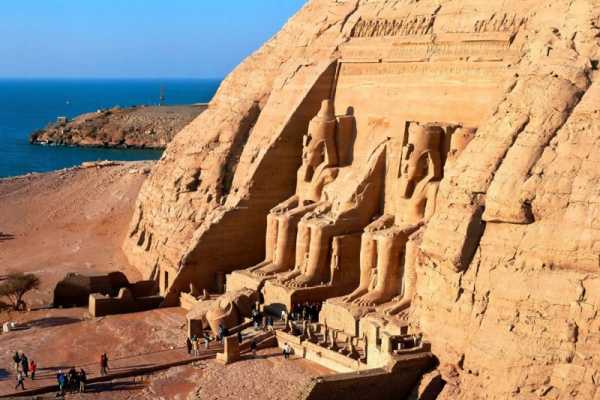  Abu Simbel Temple, Aswan