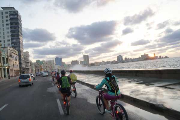  Tours p&uacute;blicos de varios d&iacute;as