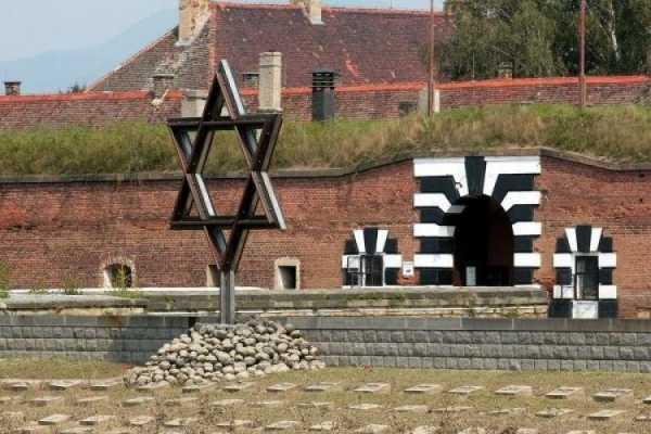  Terez&iacute;n un pueblo con historia