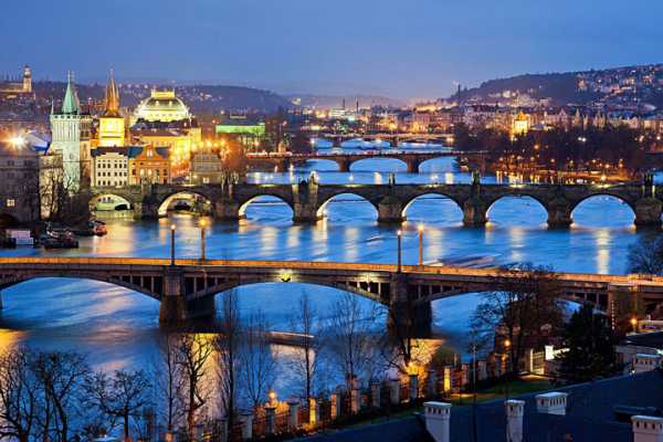  Rugen los Motores del Turismo en Praga