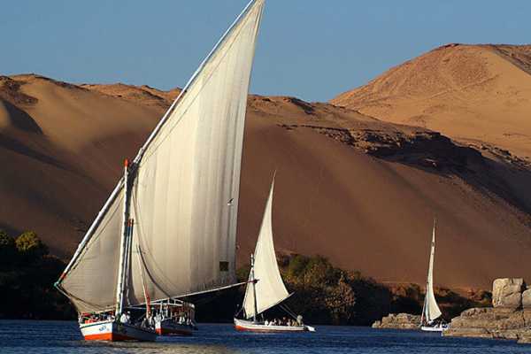  Aswan tours