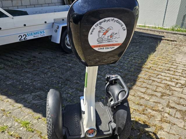 Segway City Tours by HB-Adventure Gebrauchte Original Segway PT i2