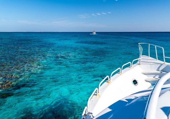 Boat cruise at red sea marsa alam egypt