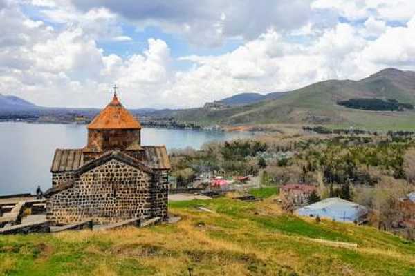 From Tbilisi to Yerevan